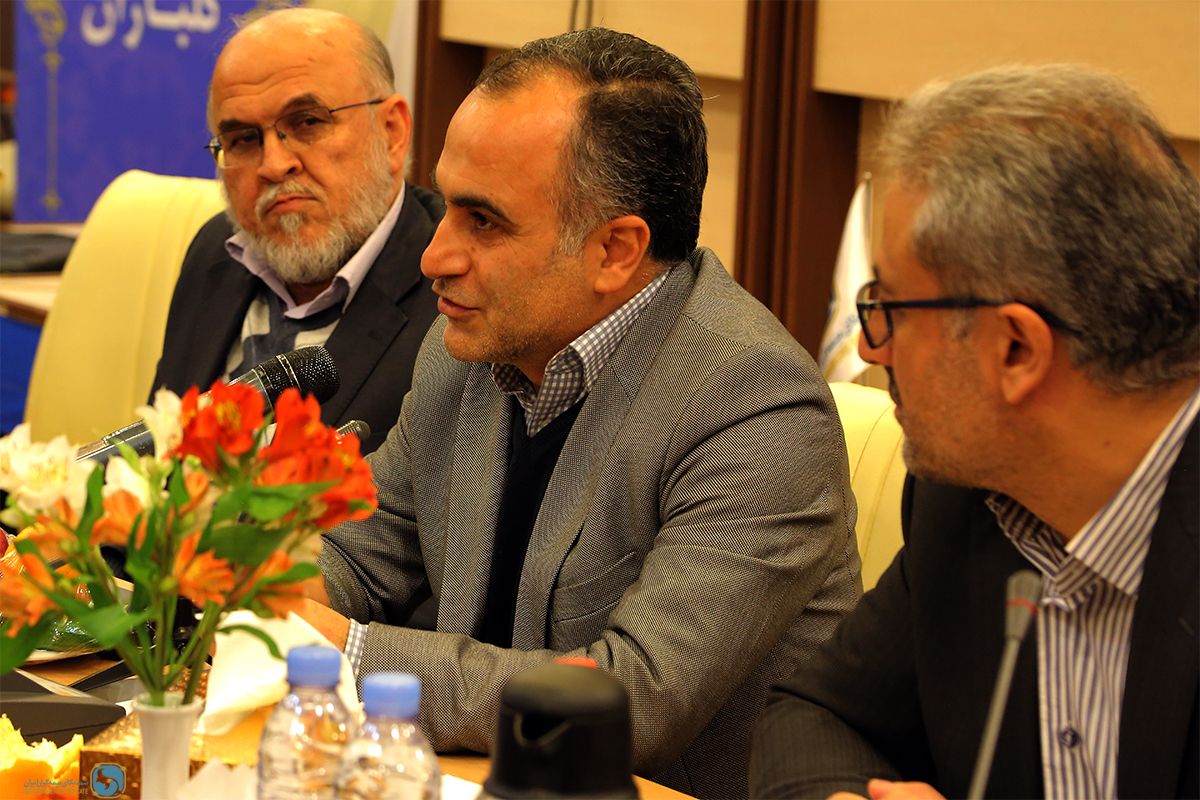 Joint Meeting of Members of Parliament\s Economic Commission and Members of the Iran Insurers Syndicate