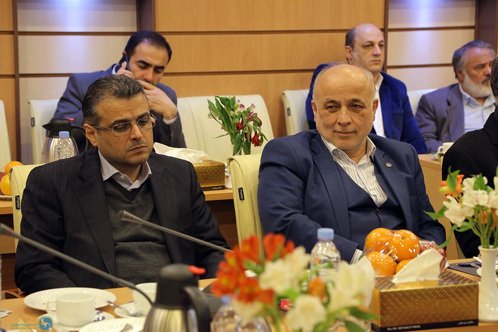 Joint Meeting of Members of Parliament\s Economic Commission and Members of the Iran Insurers Syndicate