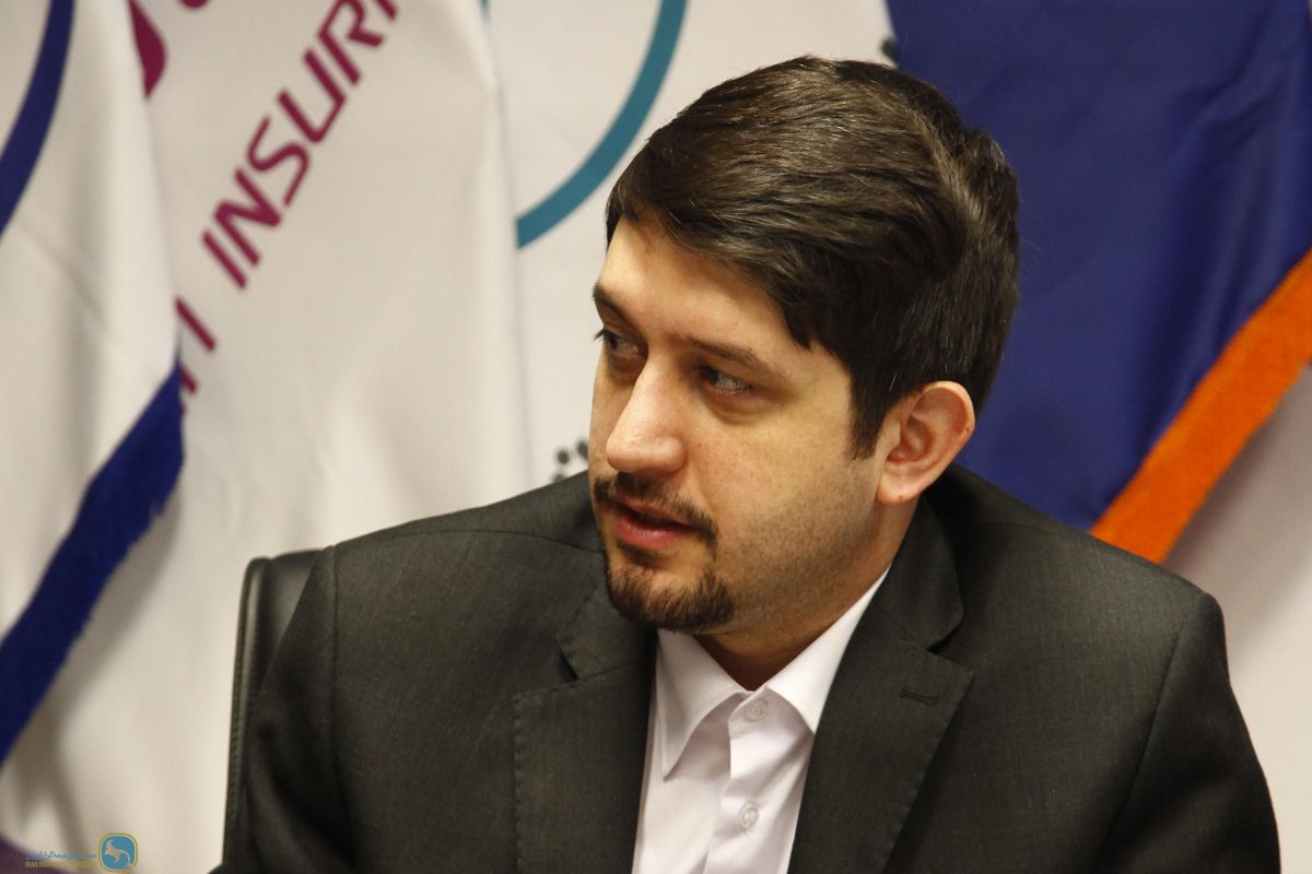Attendance of Dr. DeJapsand, Minister of Economic Affairs in the meeting of the General Council of the Iran Insurers Syndicate