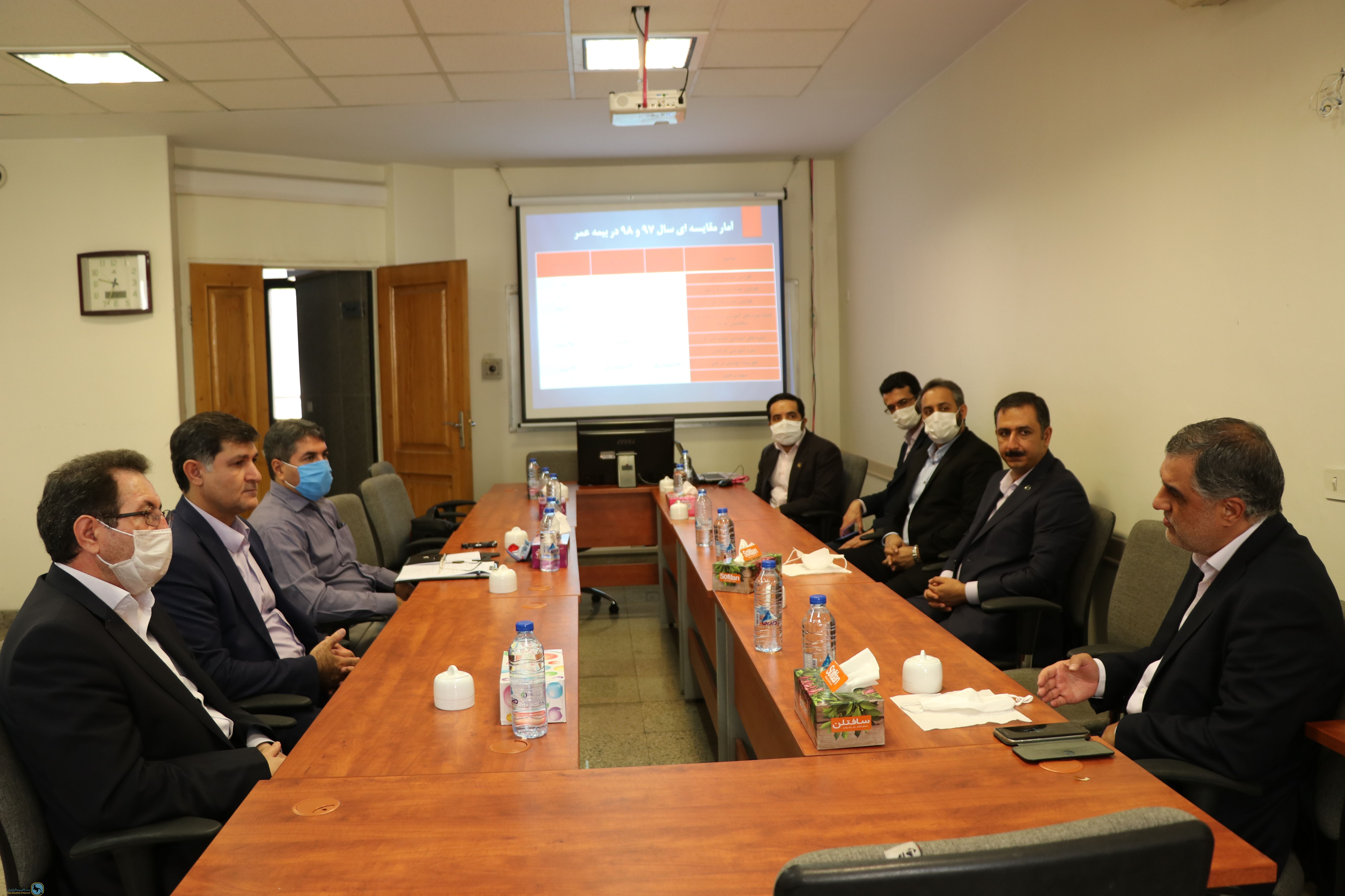 Secretary General visited the General Department of Education and Research of Iran Insurance Company