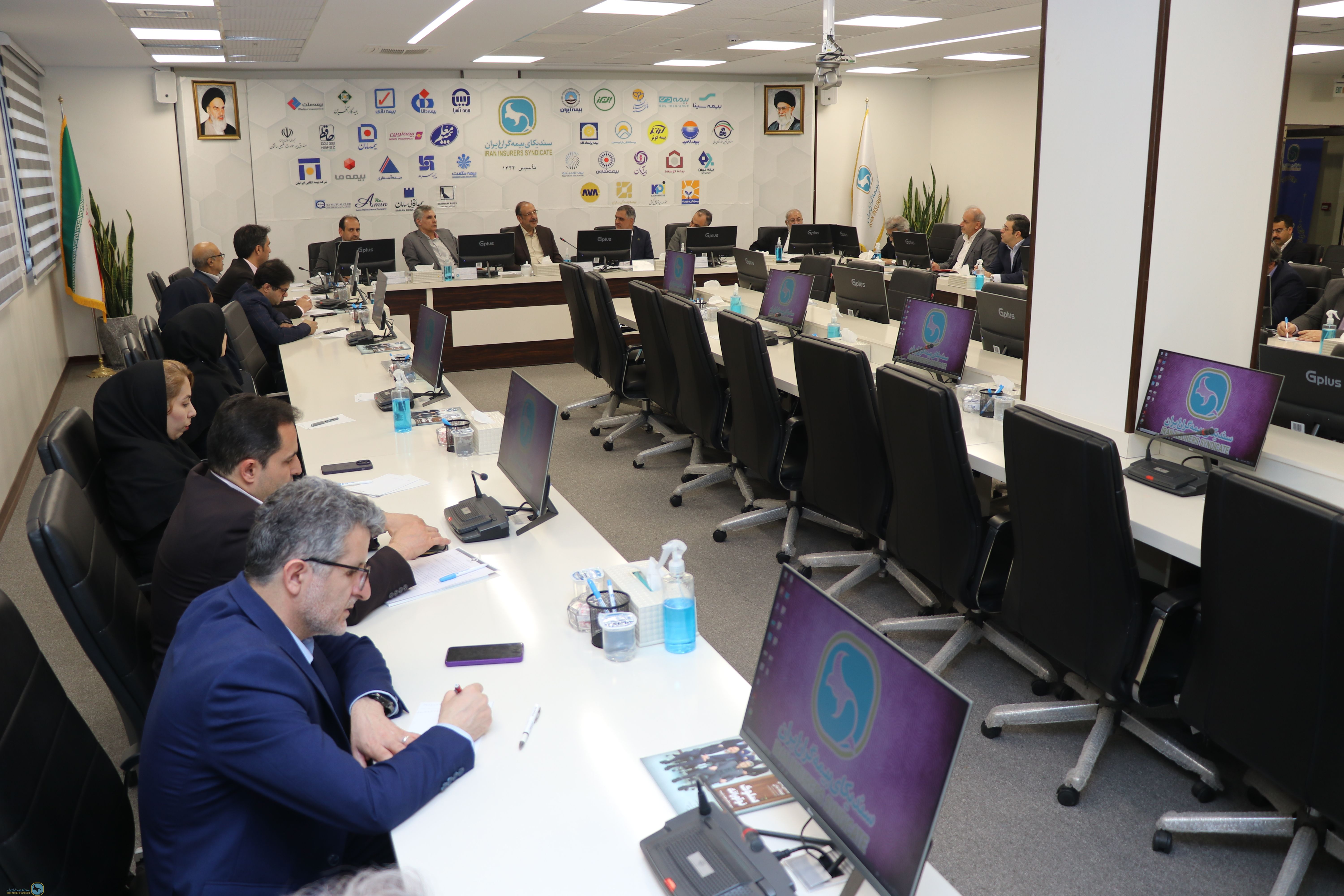 Meeting of the General Council of the Iran Insurers Syndicate in the Ministry of Economy and Finance