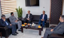 در دیدار دبیرکل سندیکای بیمه گران ایران با رئیس کمیسیون برنامه، بودجه و محاسبات مجلس مطرح شد:\r\n\r\nصنعت بیمه بازرگانی کشور نیازمند تغییر رویکرد حاکمیت و قوای سه گانه